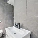 Urbanflat 69 - Authentic Parisian In The Center Of Appartement *