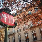 Appartement Urbanflat 69 - Authentic Parisian In The Center Of *